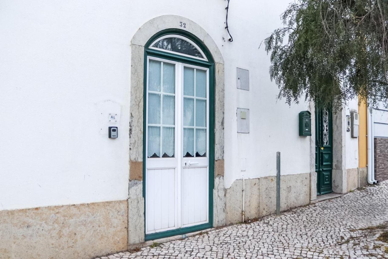 Traditional Portuguese Village House - Casa Martins No 52 Freiria Kültér fotó